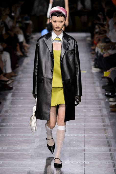 sfilata prada 21 febbraio 2019|Milano Fashion Week 2019, 21 febbraio 2019, Fendi Prada e Armani.